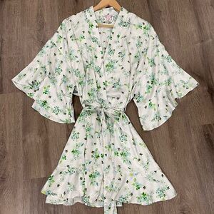 Victorias Secret Satin Spring Summer Bumble Bee Floral Robe White Blue Green M/L